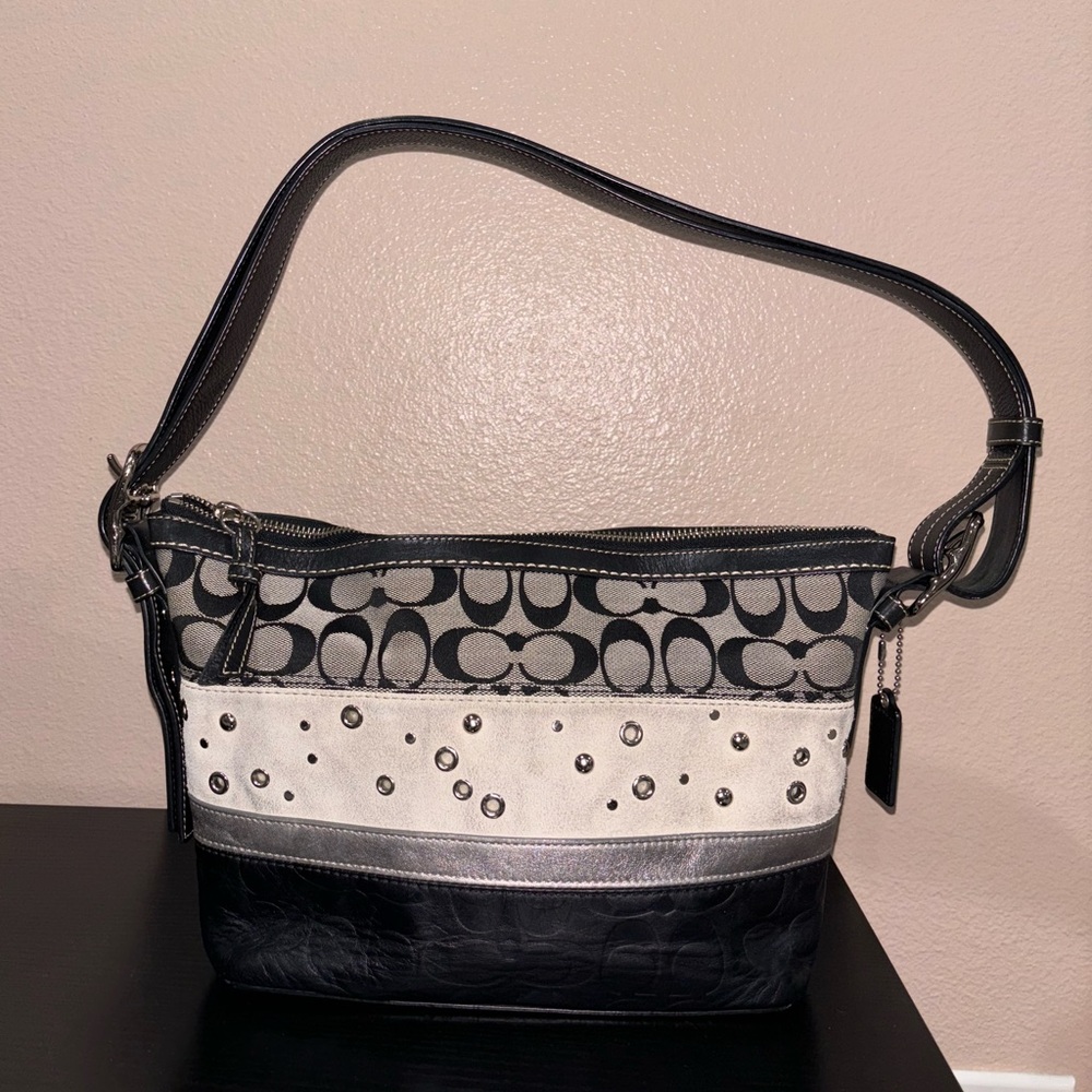 EUC Coach Duffle Black Leather, Suede, and Canvas shoulder bag 2008